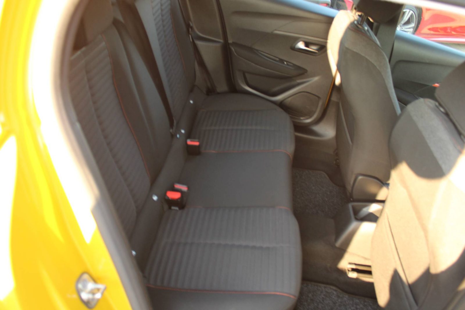 2023 Peugeot 208 — fotografija 10