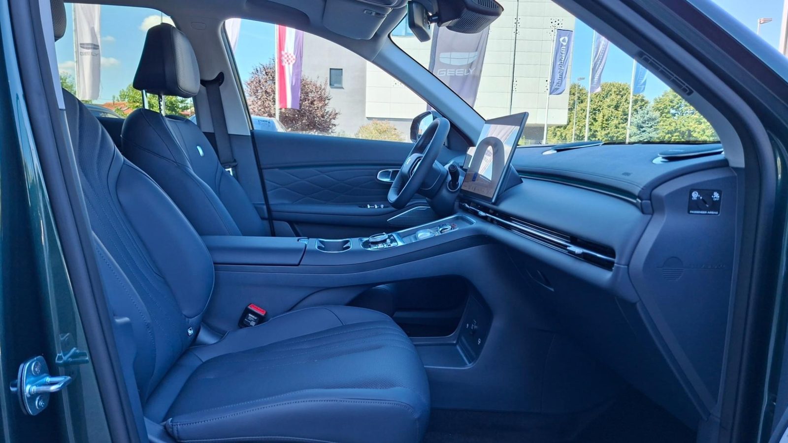 2026 Geely Starray EM-i — fotografija 5