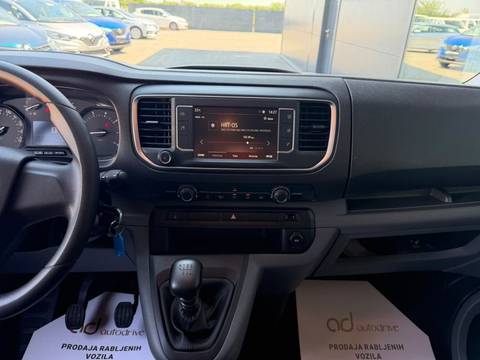 2022 Opel Vivaro — sličica 19