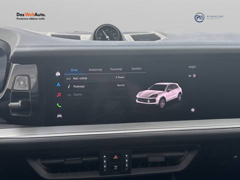2023 Porsche Cayenne — sličica 16