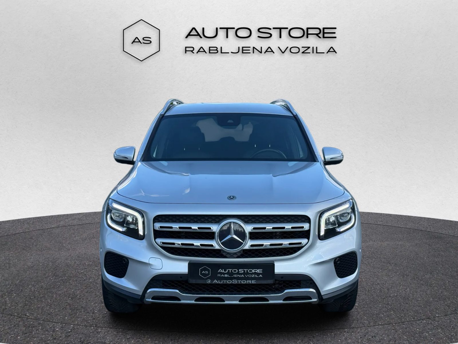 2020 Mercedes-Benz GLB Progressive — fotografija 15