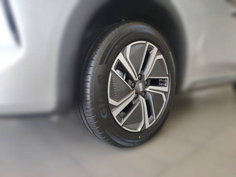 2026 Geely Starray EM-i — sličica 9