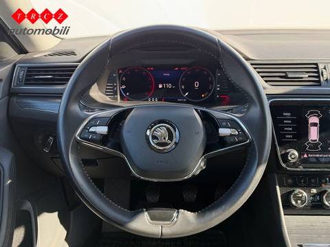 2022 Škoda Superb — sličica 9