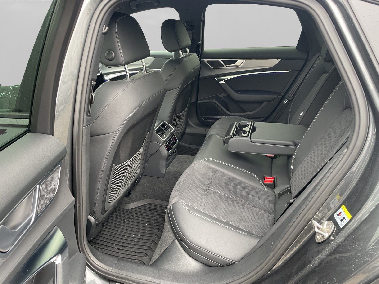 2026 Audi S6 — fotografija 10