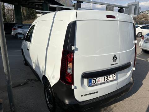 2022 Renault Express — sličica 8