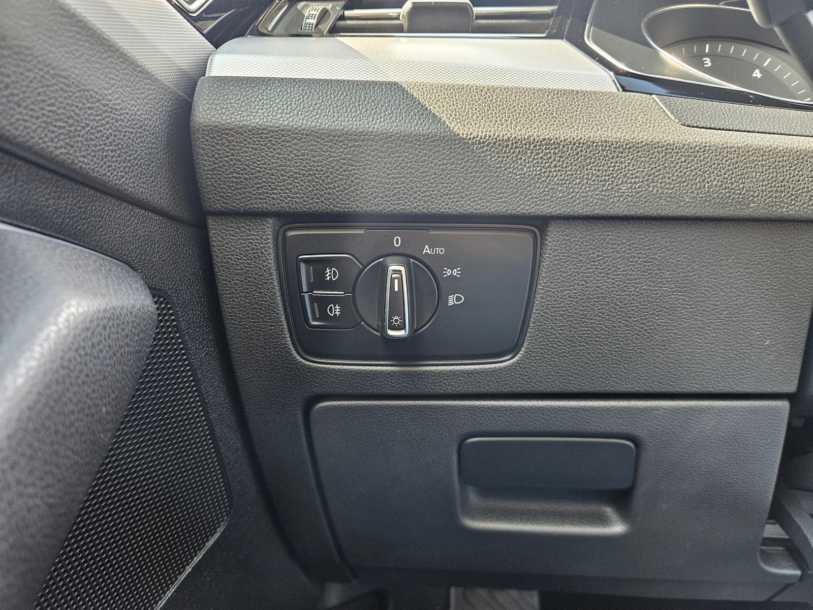 2019 Volkswagen Passat — fotografija 21