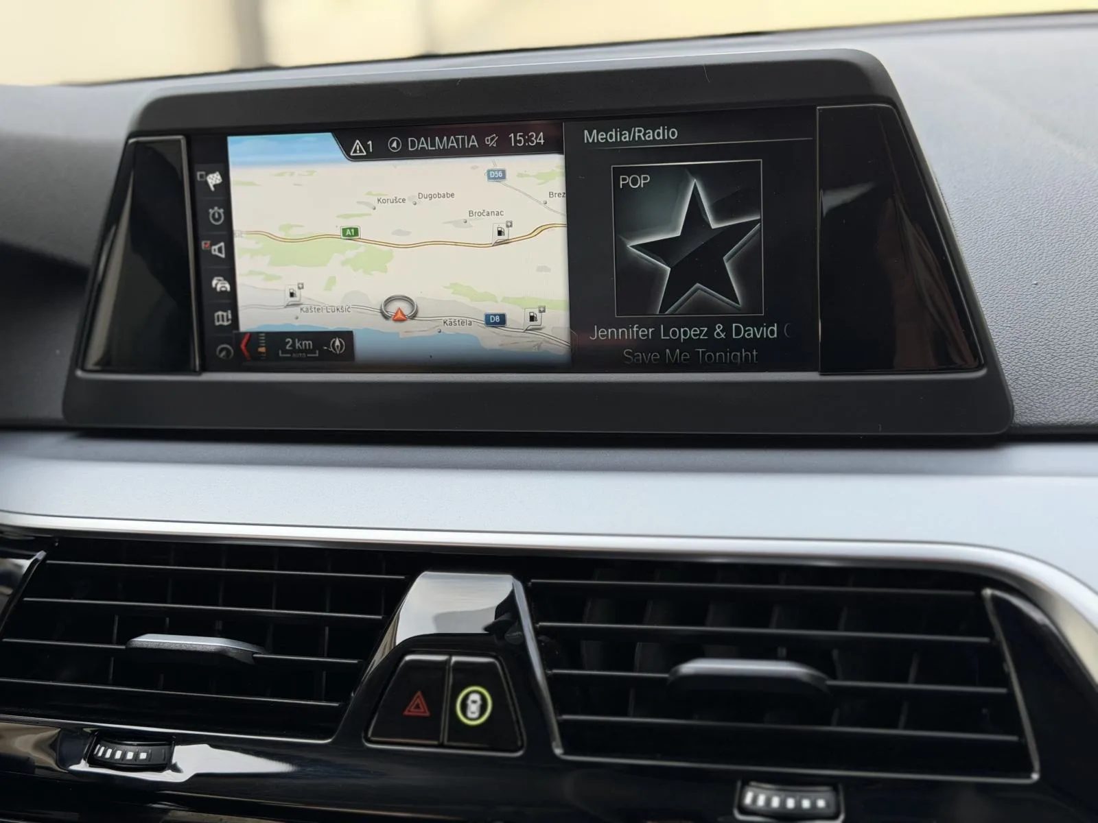 2017 BMW Serija 5 — fotografija 21