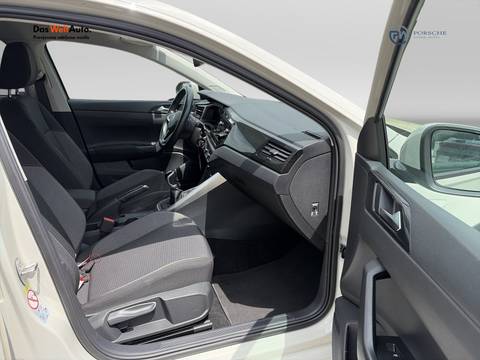 2023 Volkswagen Taigo — sličica 10