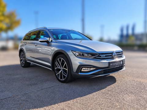 2020 Volkswagen Passat — sličica 4