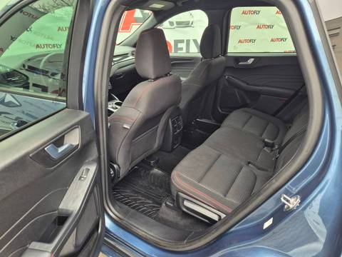 2022 Ford Kuga ST-Line — sličica 14