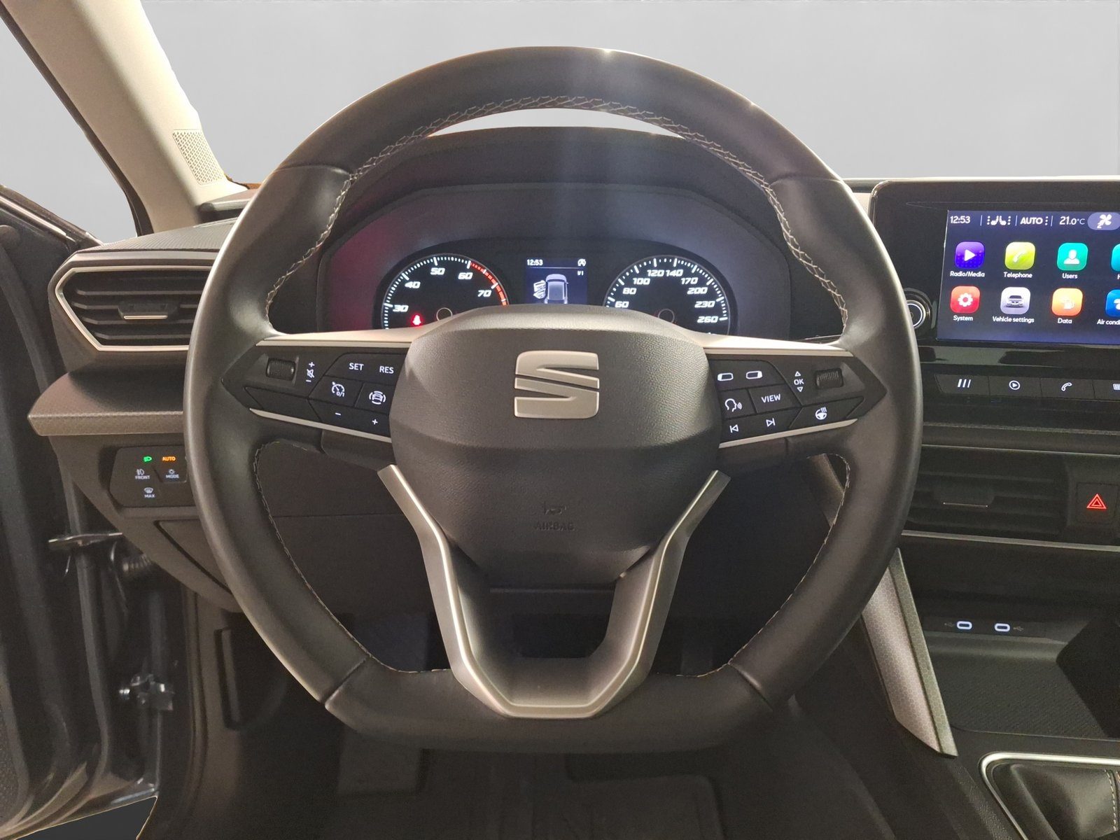 2024 Seat Leon — fotografija 12