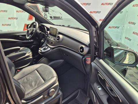2017 Mercedes-Benz V-klasa — sličica 13