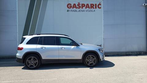 2025 Mercedes-Benz GLB — sličica 5