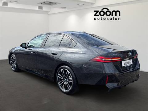 2023 BMW Serija 5 — sličica 3