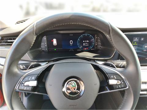 2022 Škoda Octavia Combi — sličica 8