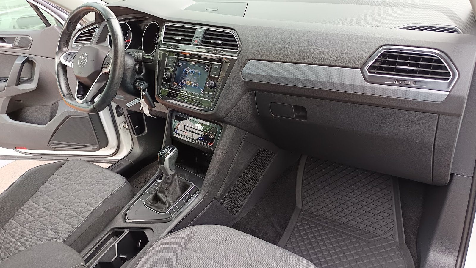 2022 Volkswagen Tiguan — fotografija 13