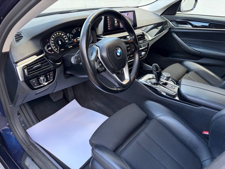 2019 BMW Serija 5 — fotografija 7