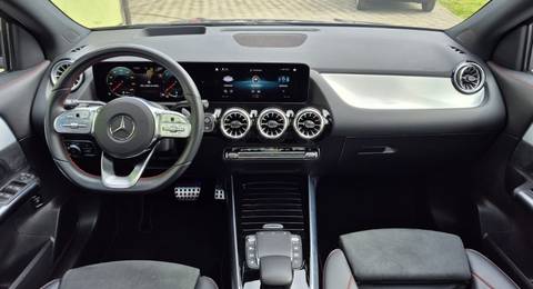 2022 Mercedes-Benz GLA — sličica 16