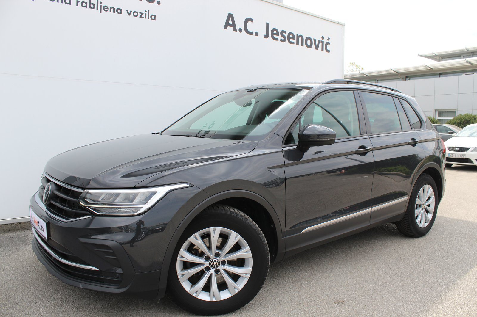 2022 Volkswagen Tiguan — fotografija 7