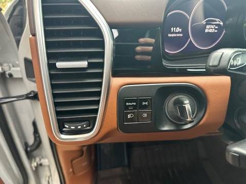 2021 Porsche Cayenne — sličica 19