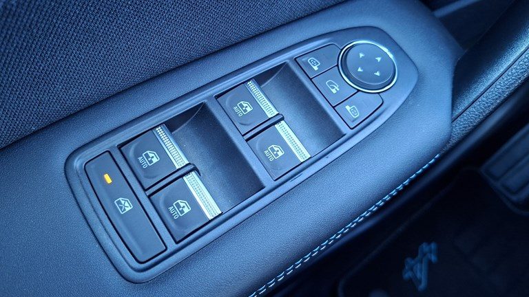 2024 Renault Captur — fotografija 20
