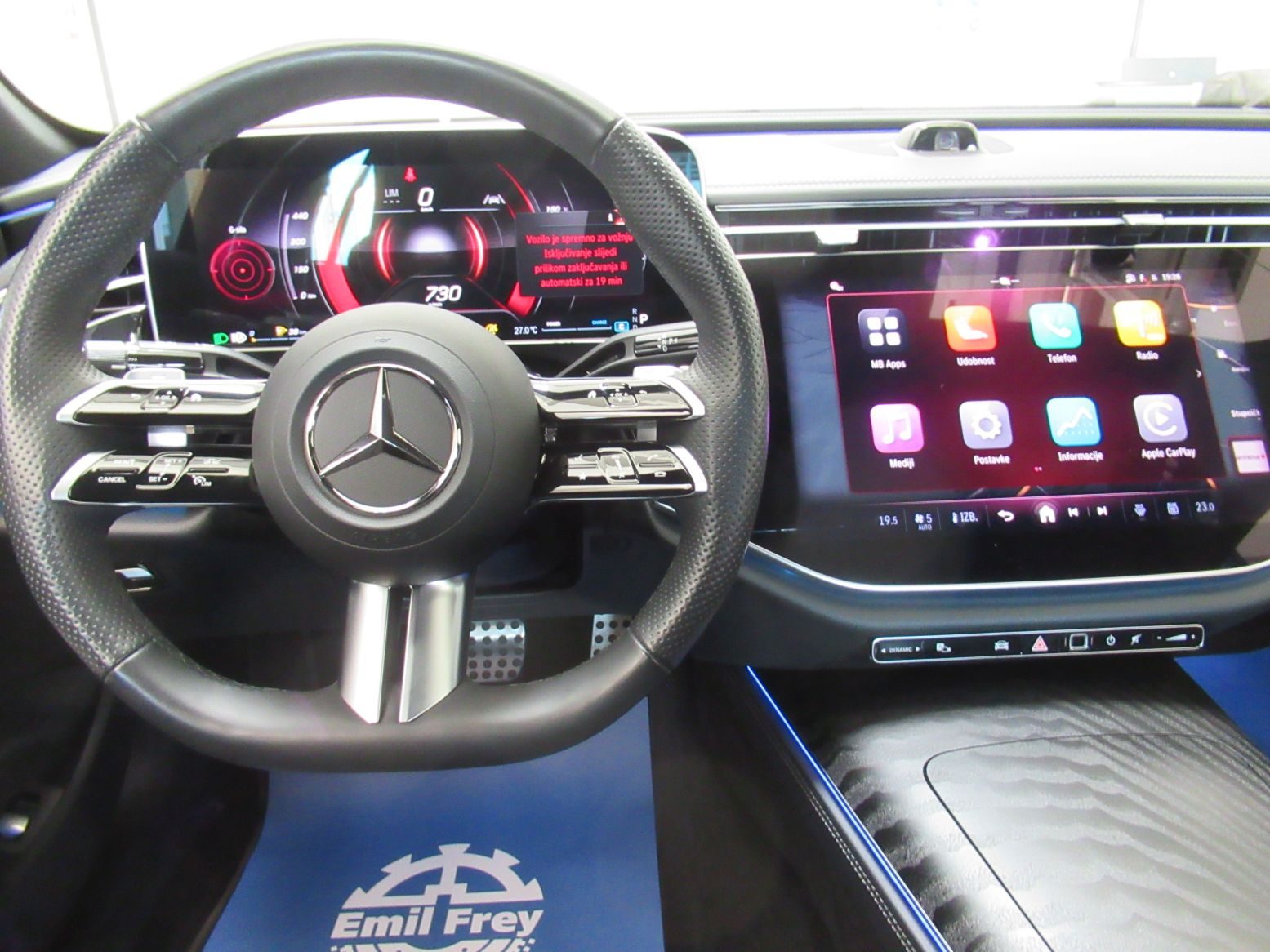 2025 Mercedes-Benz E-klasa AMG Line — fotografija 14
