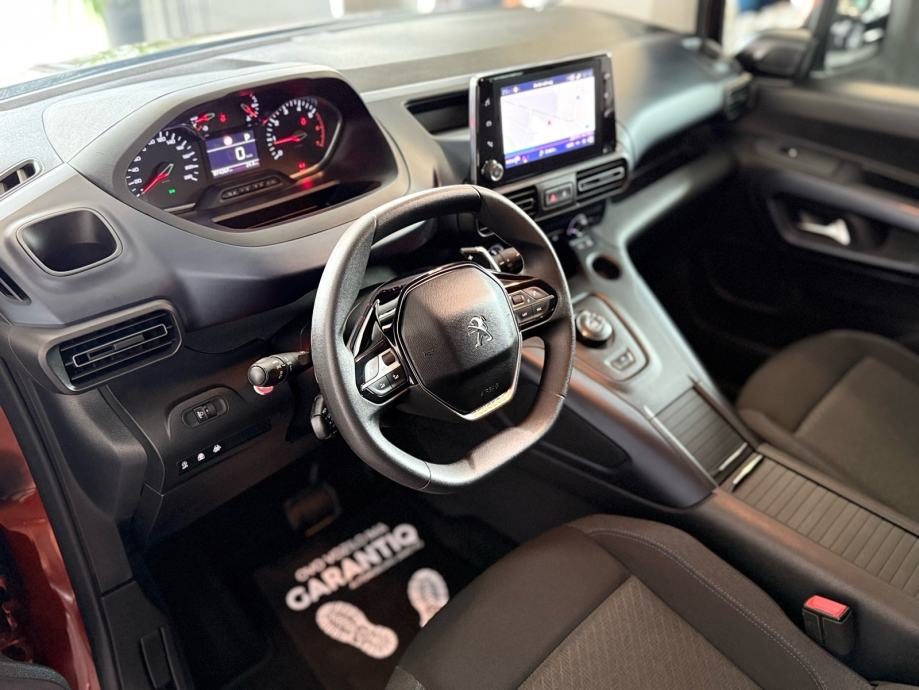 2019 Peugeot Rifter — fotografija 8
