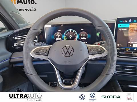 2026 Volkswagen Tiguan R-Line — sličica 10