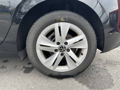 2024 Volkswagen Golf — sličica 15