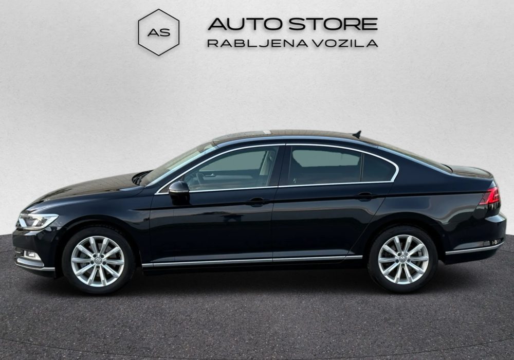 2017 Volkswagen Passat Highline — fotografija 4