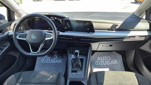 2024 Volkswagen Golf — sličica 11
