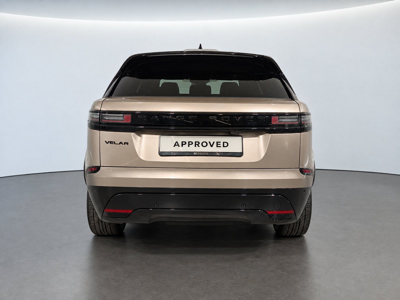 2026 Land Rover Range Rover Velar — fotografija 6