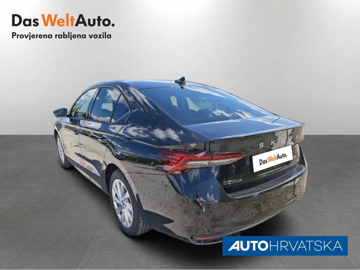 2026 Škoda Octavia — fotografija 7