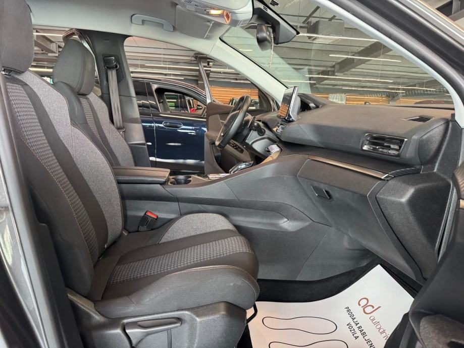 2021 Peugeot 3008 — fotografija 23