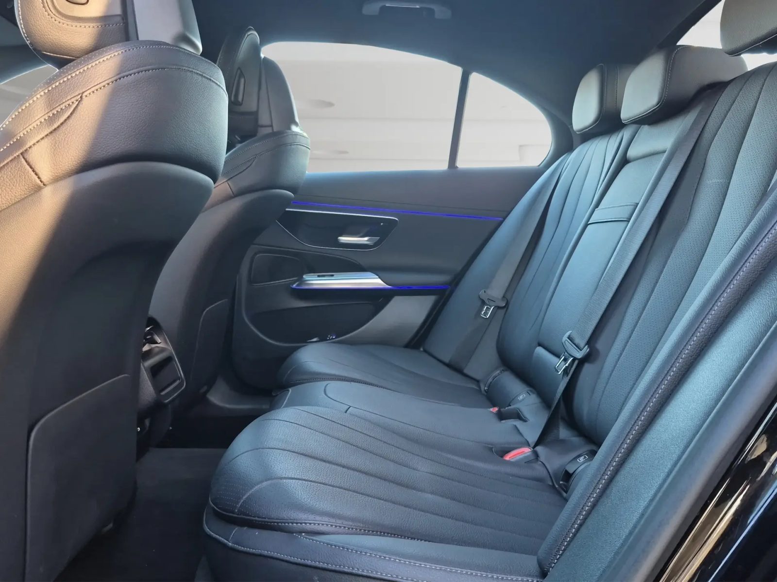 2024 Mercedes-Benz E-klasa — fotografija 11
