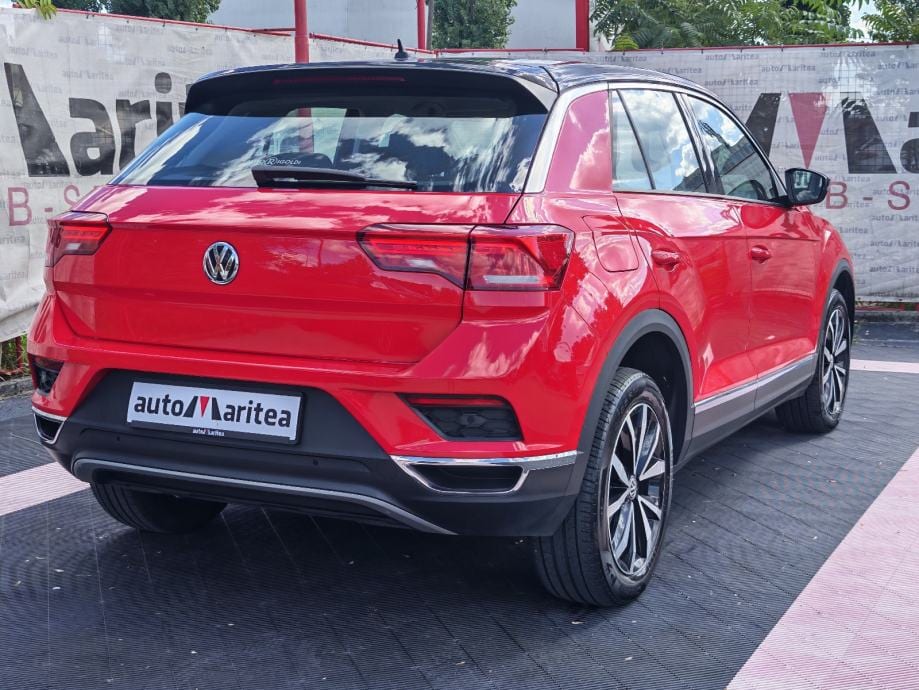 2019 Volkswagen T-Roc — fotografija 14