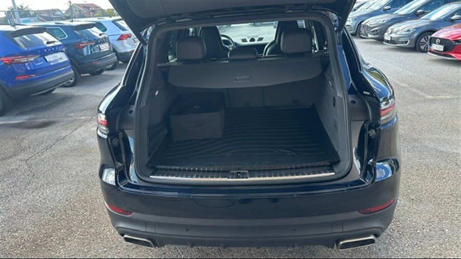 2020 Porsche Cayenne — fotografija 21
