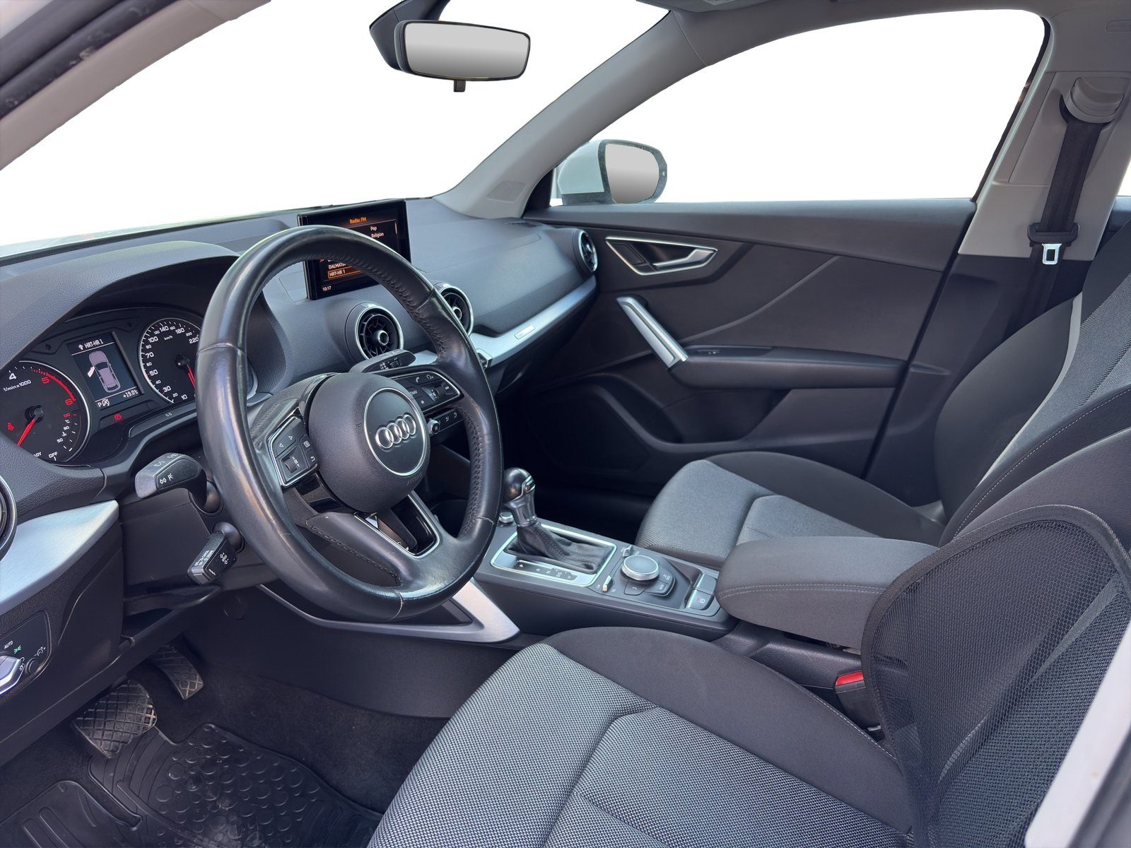 2017 Audi Q2 — fotografija 5