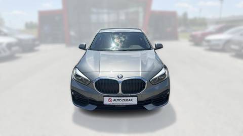 2023 BMW Serija 1 — sličica 2