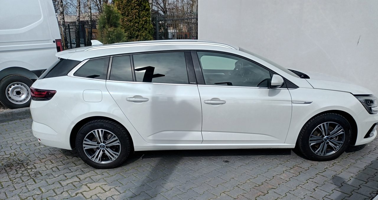 2021 Renault Megane Grandtour — fotografija 10