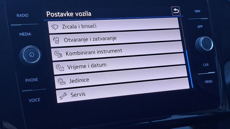 2021 Volkswagen Passat — fotografija 11