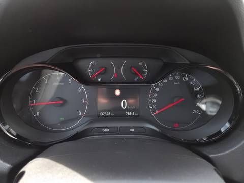 2021 Opel Grandland X — sličica 12