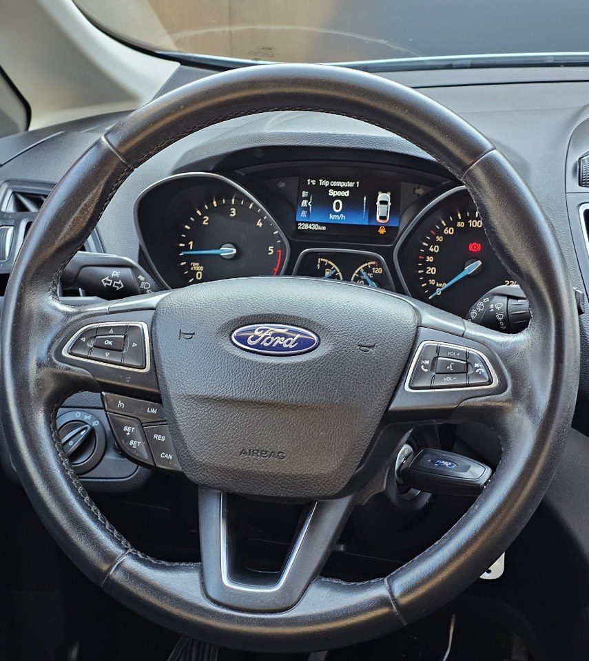 2017 Ford C-Max — fotografija 9