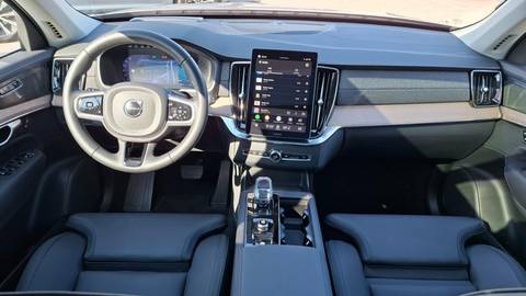 2025 Volvo XC90 — sličica 9