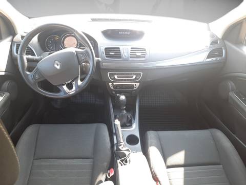 2016 Renault Megane — sličica 15