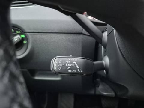 2020 Škoda Octavia Combi — sličica 25