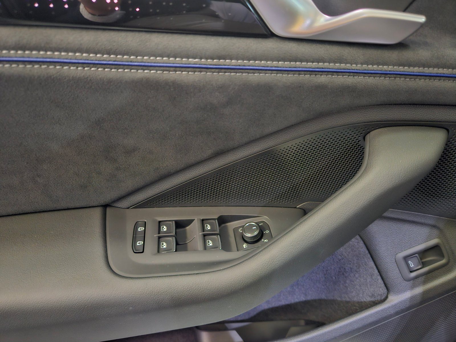 2026 Volkswagen Passat R-Line — fotografija 20