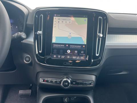 2026 Volvo XC40 — sličica 15