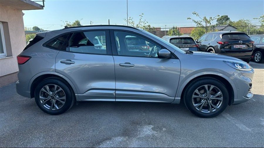 2023 Ford Kuga — fotografija 4