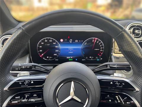 2023 Mercedes-Benz GLC — sličica 8